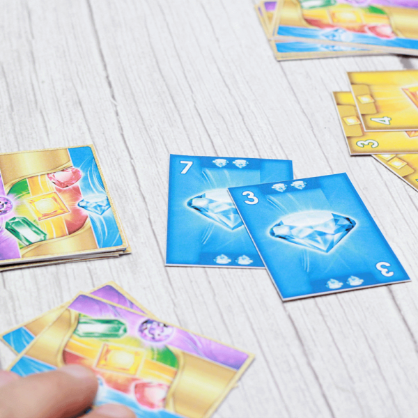 Papierspiele - Kartenspiel Karat